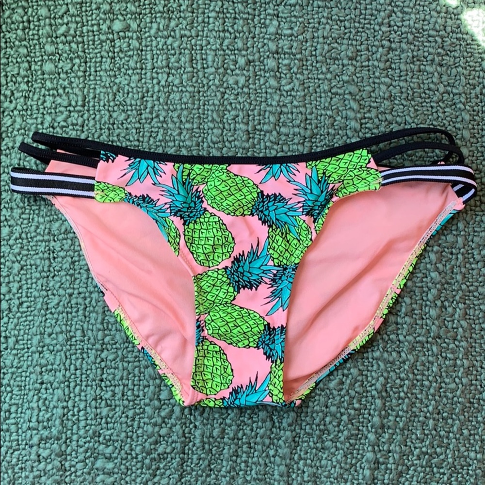 Bathing suit